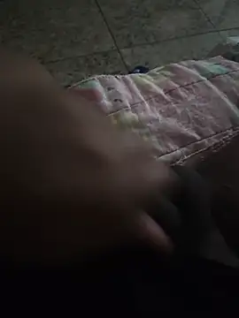 Snapshot of vini4016 chatting on October 17, 9:17 pm vini4016 online show from October 17, 9:17 pm