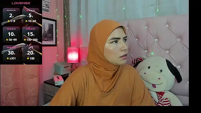 Snapshot of DarshaKhemu chatting on February 5, 9:50 pm DarshaKhemu online show from February 5, 9:50 pm