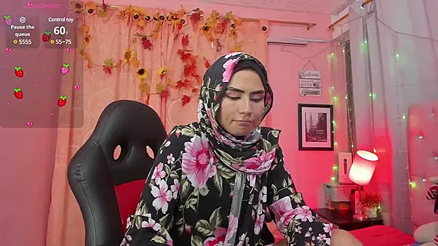 Snapshot of DarshaKhemu chatting on March 1, 10:10 pm DarshaKhemu online show from March 1, 10:10 pm