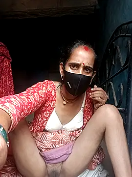 Snapshot of Mohni_Das chatting on May 11, 10:32 am Mohni Das online show from May 11, 10:32 am