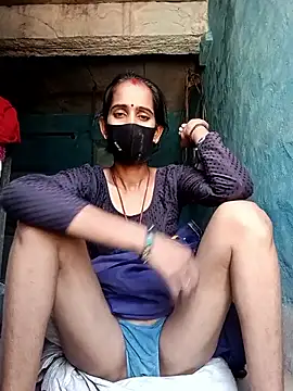 Snapshot of Mohni_Das chatting on May 31, 4:53 am Mohni Das online show from May 31, 4:53 am