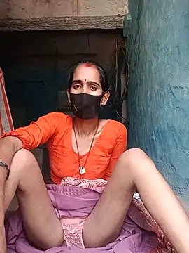 Snapshot of Mohni_Das chatting on June 11, 5:27 am Mohni Das online show from June 11, 5:27 am