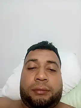 Snapshot of bby2279 chatting on March 22, 4:16 am bby2279 online show from March 22, 4:16 am