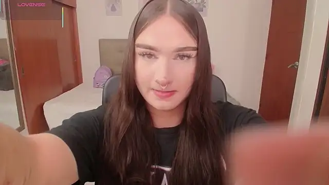 Miley Baker online show from February 26, 1:32 pm