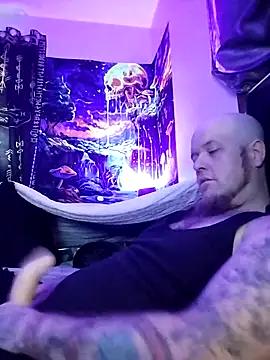 Snapshot of BluestBalls710 chatting on December 14, 4:56 pm BluestBalls710 online show from December 14, 4:56 pm