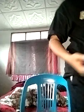 Snapshot of NannyNannybabe chatting on December 16, 2:47 am NannyNannybabe online show from December 16, 2:47 am