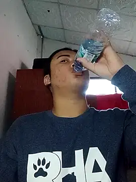 Snapshot of NannyNannybabe chatting on January 3, 1:16 am NannyNannybabe online show from January 3, 1:16 am