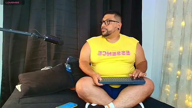 Snapshot of jacoob_woods chatting on February 12, 2:56 am jacoob woods online show from February 12, 2:56 am