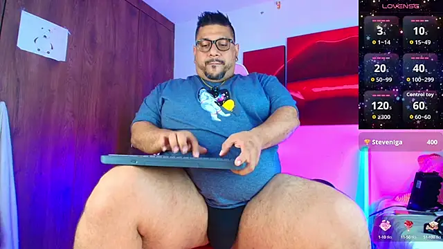 Snapshot of jacoob_woods chatting on September 20, 2:23 am jacoob woods online show from September 20, 2:23 am