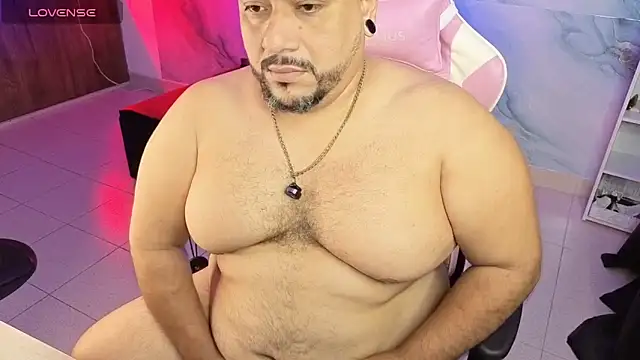 Snapshot of jacoob_woods chatting on May 17, 3:19 pm jacoob woods online show from May 17, 3:19 pm