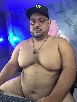 Snapshot of jacoob_woods chatting on June 1, 12:18 pm jacoob woods online show from June 1, 12:18 pm