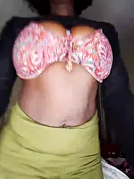 Snapshot of sweet_jade123 chatting on June 4, 5:19 pm sweet jade123 online show from June 4, 5:19 pm