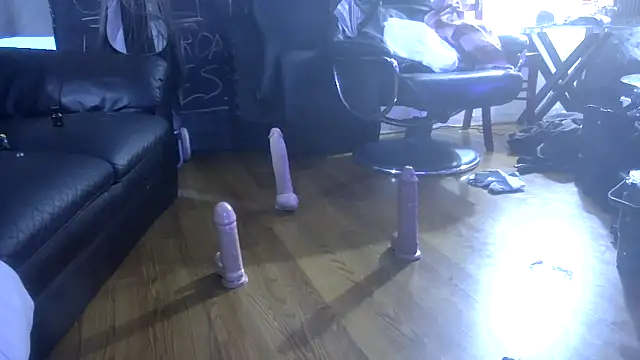 Snapshot of TheHellBilly chatting on February 2, 6:17 pm TheHellBilly online show from February 2, 6:17 pm