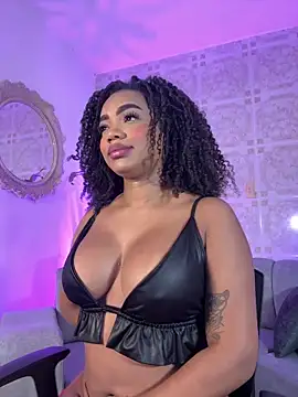 kem hott online show from June 17, 6:27 am