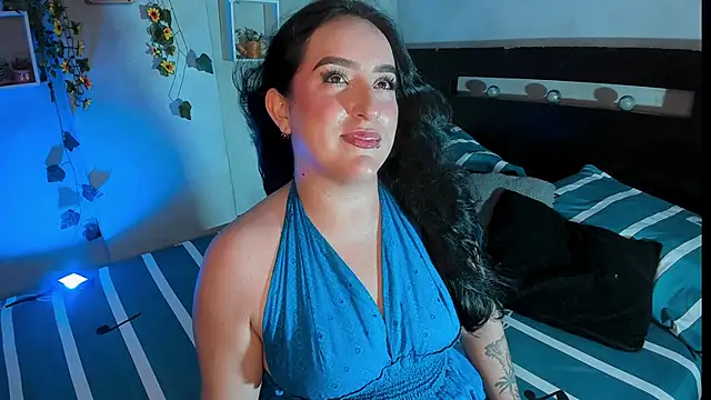 Snapshot of Cherry_jhoana chatting on March 5, 1:42 am Cherry jhoana online show from March 5, 1:42 am