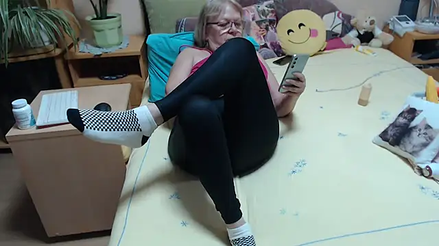 Margaret-milf online show from November 13, 7:57 pm