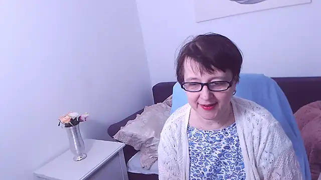 ChristaRose online show from January 15, 5:08 am