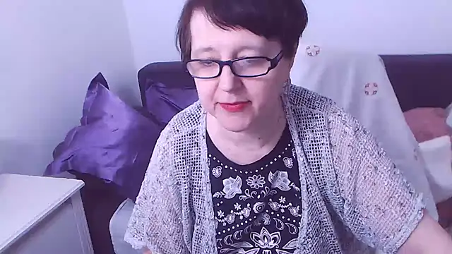 ChristaRose online show from February 21, 3:45 am