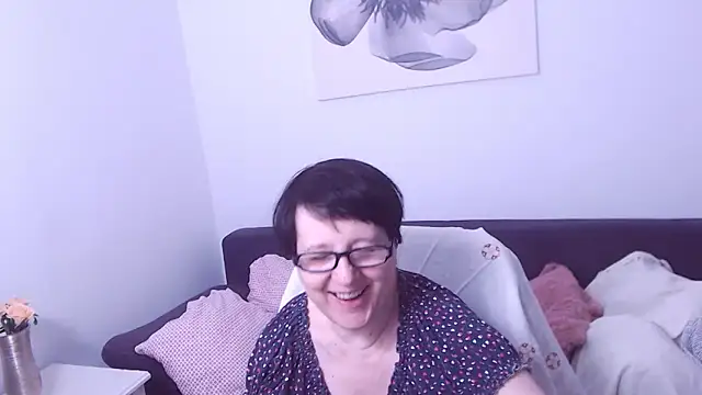 ChristaRose online show from March 18, 9:29 pm