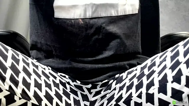 Courtney Luv online show from October 25, 11:40 am