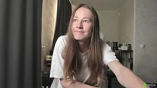 Courtney Luv online show from June 25, 3:49 pm