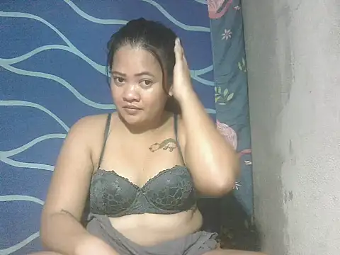 amariaxxx388 online show from June 27, 1:21 am