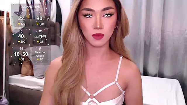 Snapshot of Local_Hoelyx chatting on January 24, 4:37 am Local Hoelyx online show from January 24, 4:37 am