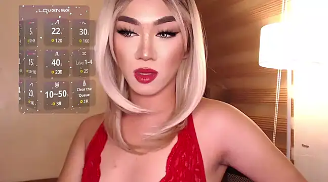 Snapshot of Local_Hoelyx chatting on February 1, 11:10 am Local Hoelyx online show from February 1, 11:10 am