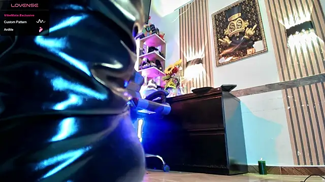 Snapshot of Ivvannaparis chatting on June 30, 3:13 pm Ivvannaparis online show from June 30, 3:13 pm