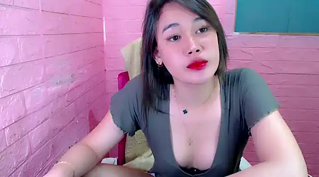 9inSelfSucker online show from January 21, 1:00 pm