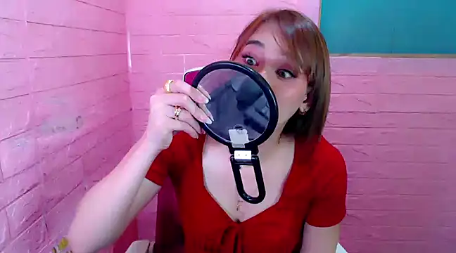 9inSelfSucker online show from March 21, 1:01 pm