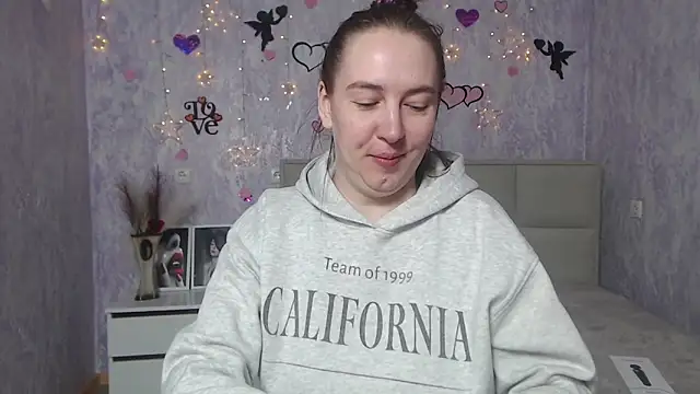 KaleyReed online show from February 28, 10:30 am