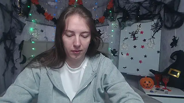 KaleyReed online show from October 22, 5:19 am