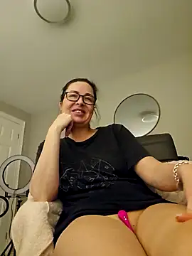 RebeccaXO  online show from February 11, 3:29 am