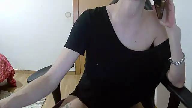 Vampirosa online show from December 22, 3:53 pm