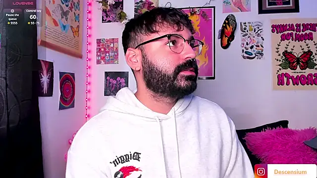 johnnyalx online show from February 2, 7:12 pm