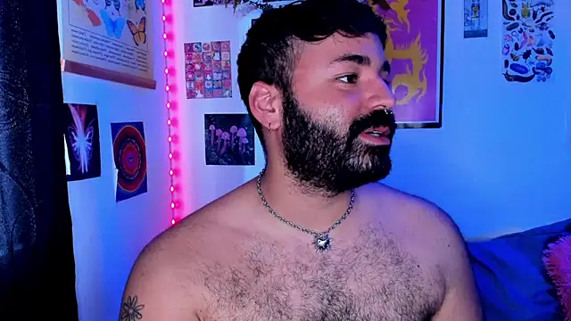 Snapshot of johnnyalx chatting on March 28, 9:03 pm johnnyalx online show from March 28, 9:03 pm