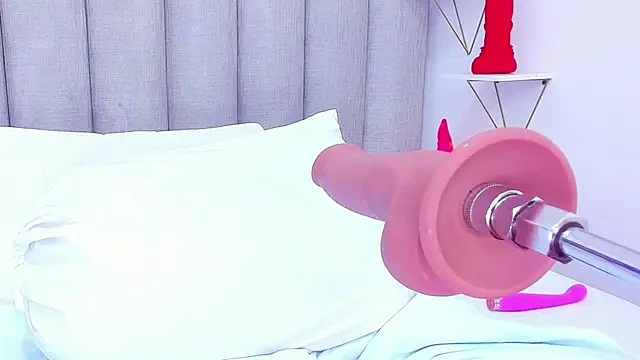 Snapshot of keyllaa_ chatting on January 23, 8:24 pm keyllaa online show from January 23, 8:24 pm