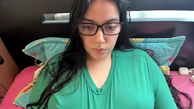 roniewester online show from July 14, 4:34 pm