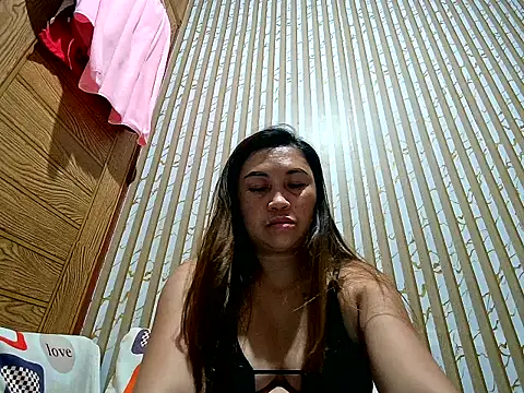 Snapshot of LalaiAsian chatting on August 3, 5:16 pm LalaiAsian online show from August 3, 5:16 pm