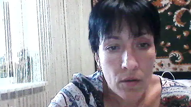 SunnyAmorre online show from July 8, 8:30 am