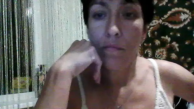 SunnyAmorre online show from July 8, 8:35 pm