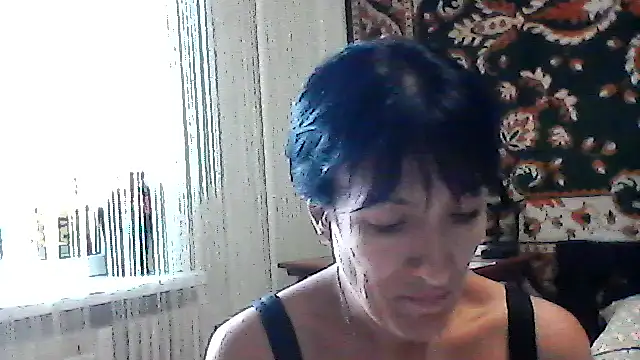 SunnyAmorre online show from July 30, 11:20 am