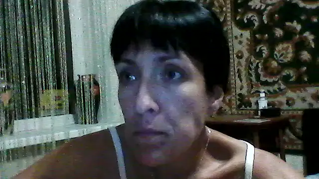 SunnyAmorre online show from August 2, 7:45 pm