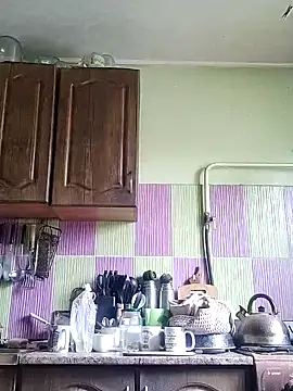 Snapshot of Rini333 chatting on May 31, 8:54 am Rini333 online show from May 31, 8:54 am