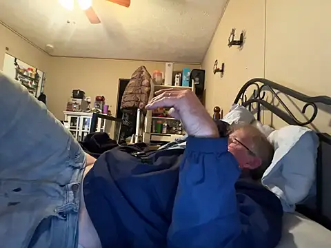 Snapshot of jck1m0t chatting on November 26, 12:55 am jck1m0t online show from November 26, 12:55 am