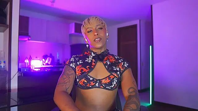 AmberRaus online show from November 11, 4:45 am