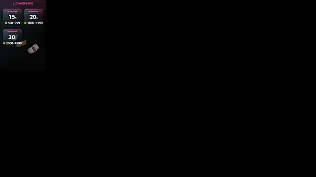 LeahJones  online show from March 11, 11:04 pm