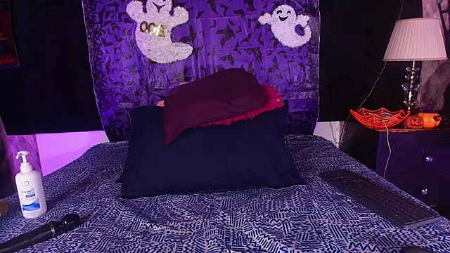 shelsyloreds online show from November 4, 12:04 pm