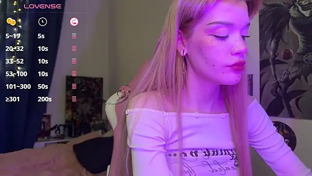 Snapshot of boobsybootie chatting on March 3, 7:17 pm boobsybootie online show from March 3, 7:17 pm